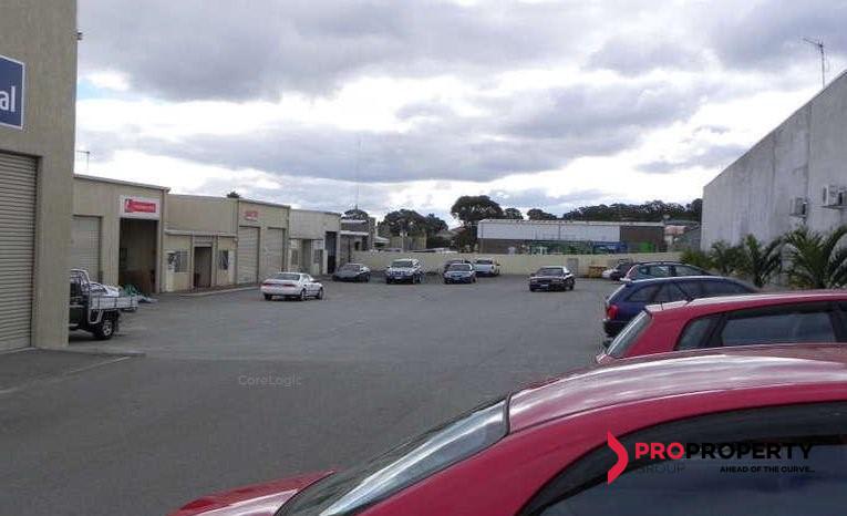 Click to view all images Unit 7/11 Dellamarta Road Wangara WA 6065 - Image 3