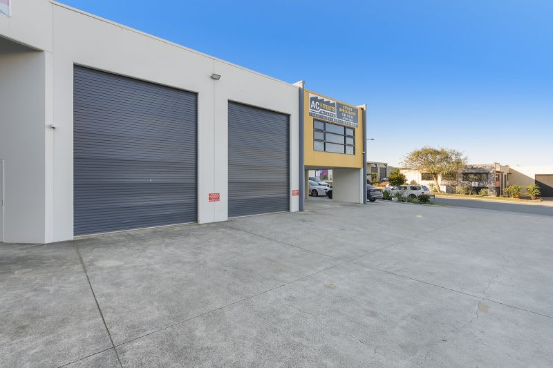 Click to view all images 1/24 Kohl Street Upper Coomera QLD 4209 - Image 3