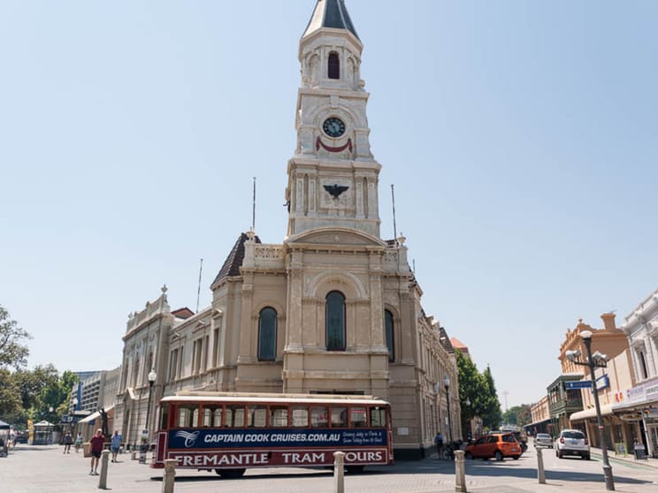 Click to view all images 131 - 135 High Street Mall Fremantle WA 6160 - Image 2