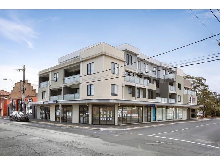 Click to view all images Ground Shop/300B Neerim Road Carnegie VIC 3163 - Image 2