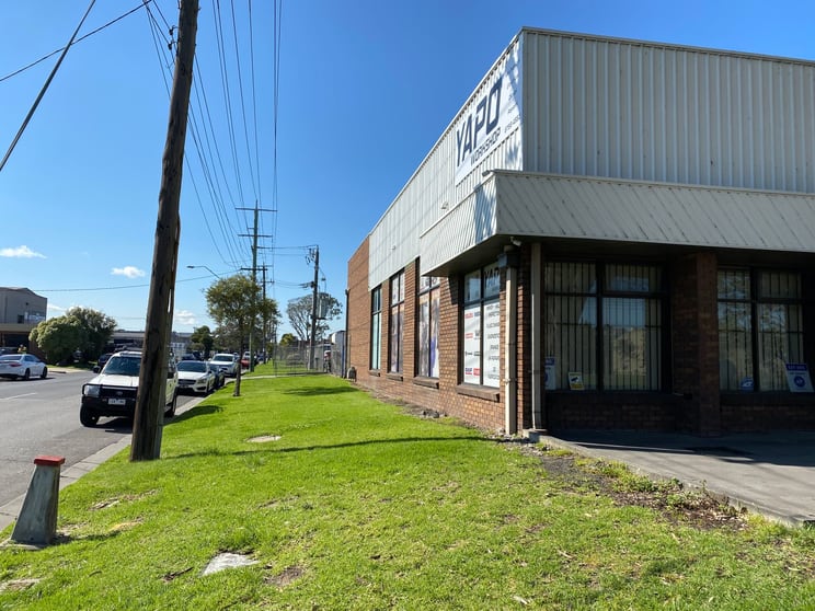 Click to view all images 1/417-419 Hammond Road Dandenong South VIC 3175 - Image 3