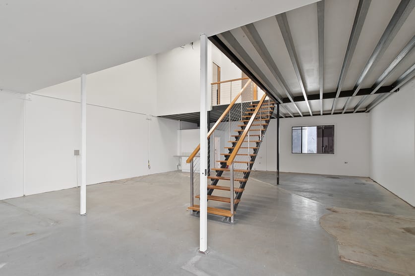 Click to view all images 3/10 Wollongbar Street Byron Bay NSW 2481 - Image 2