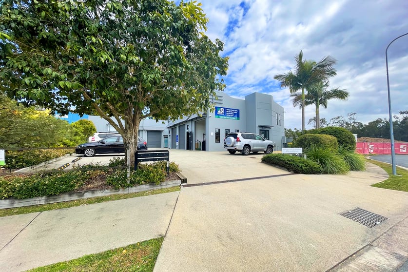 Click to view all images 3/61 Gateway Drive Noosaville QLD 4566 - Image 2