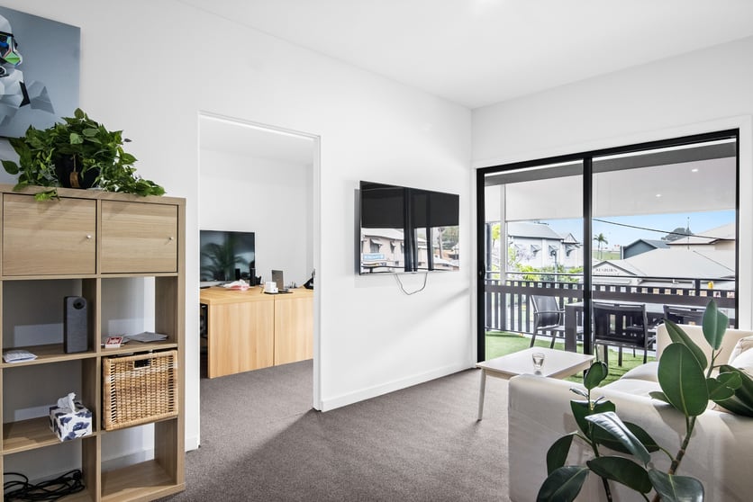Click to view all images 2b/34 Tallebudgera Creek Road Burleigh Heads QLD 4220 - Image 1