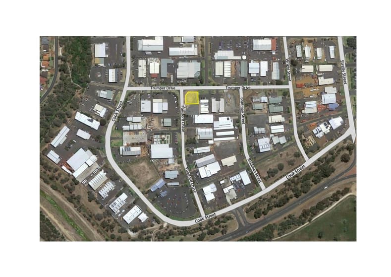 Click to view all images 1/10 Trumper Drive Busselton WA 6280 - Image 3