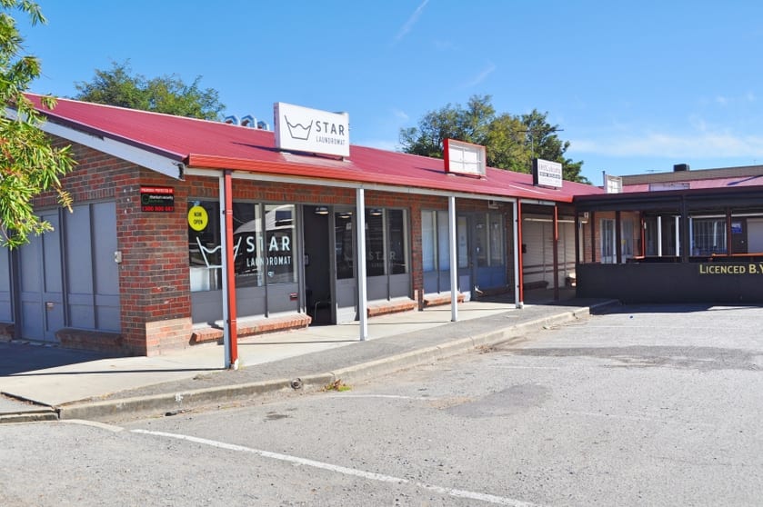 Click to view all images 171 Main South Road Morphett Vale SA 5162 - Image 2