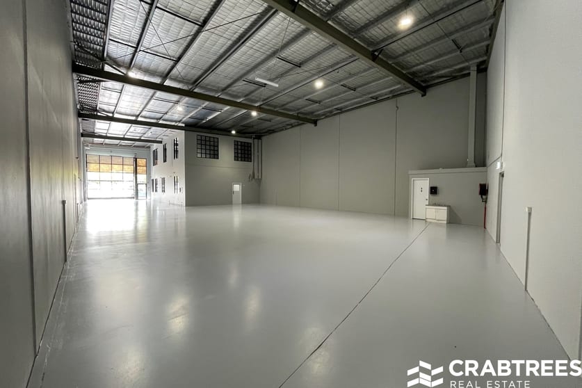 Click to view all images 3/182-186 Rooks Road Vermont VIC 3133 - Image 2