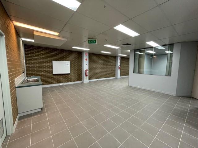 Click to view all images Ground Unit 6/169 Newcastle Street Fyshwick ACT 2609 - Image 2