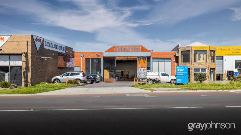 Click to view all images 41 Wood Street Thomastown VIC 3074 - Image 2