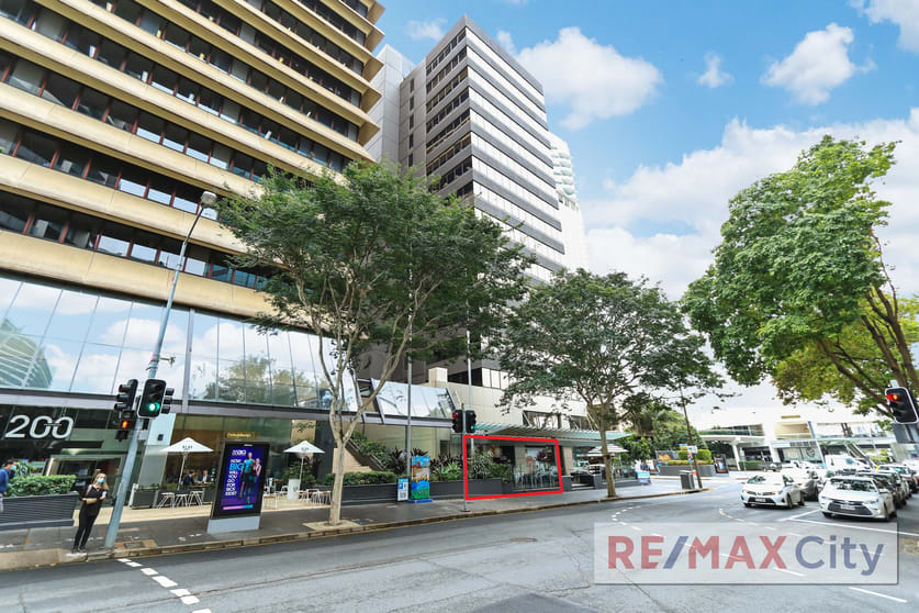 Click to view all images 4/10 Market Street Brisbane City QLD 4000 - Image 3
