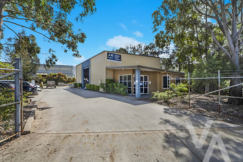 Click to view all images 16 Paddock Place Rutherford NSW 2320 - Image 1