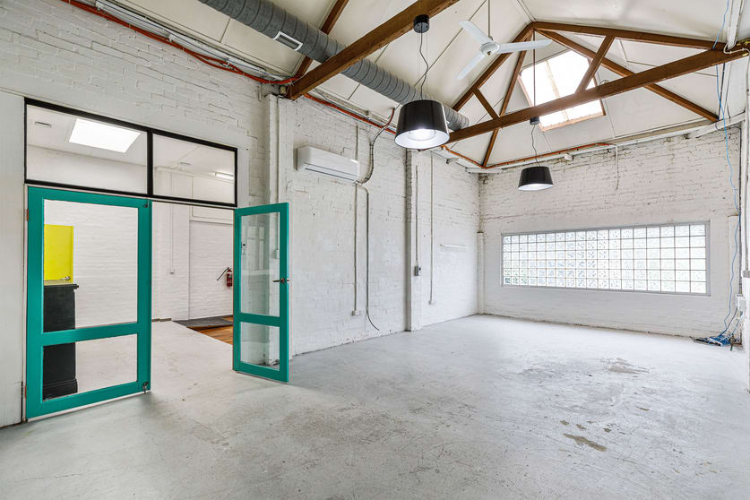 Click to view all images 421 Lygon Street Brunswick East VIC 3057 - Image 2
