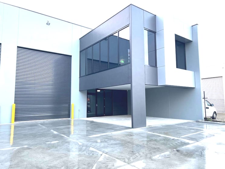 Click to view all images 2/Lot 40 Futures Road Cranbourne West VIC 3977 - Image 2