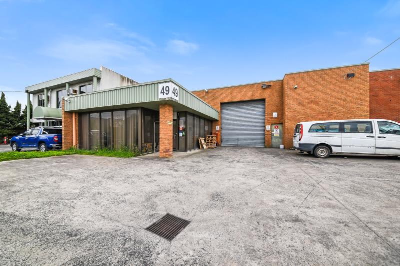 Click to view all images 49 Stephen Road Dandenong South VIC 3175 - Image 2
