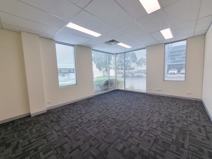 Click to view all images Suite 5/1-3 Compark Circuit Mulgrave VIC 3170 - Image 3