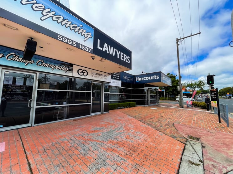 Click to view all images 2/1 Bakewell Street Cranbourne VIC 3977 - Image 3