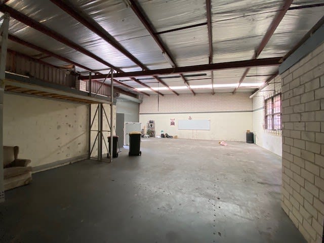 Click to view all images 3/4 Apsley Place Seaford VIC 3198 - Image 2