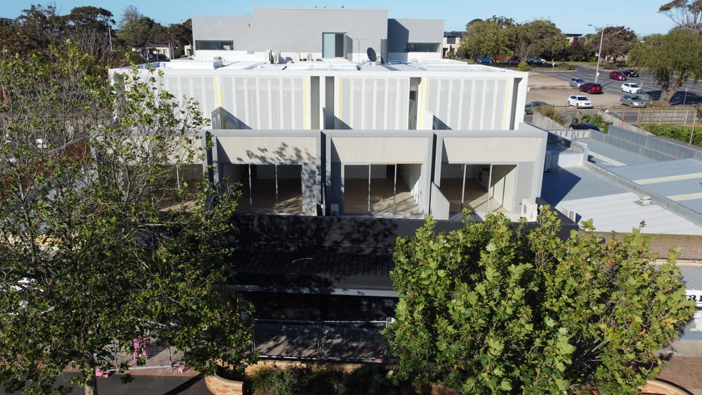 Click to view all images Shop 1/189 Main Street Mornington VIC 3931 - Image 1
