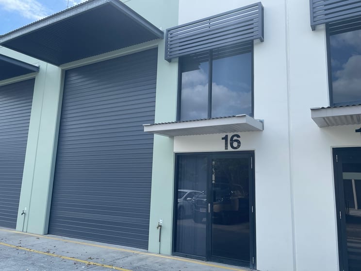 Click to view all images 16/33 Meakin Road Meadowbrook QLD 4131 - Image 1