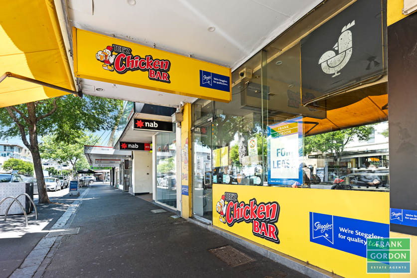 Click to view all images 235 Bay Street Port Melbourne VIC 3207 - Image 2