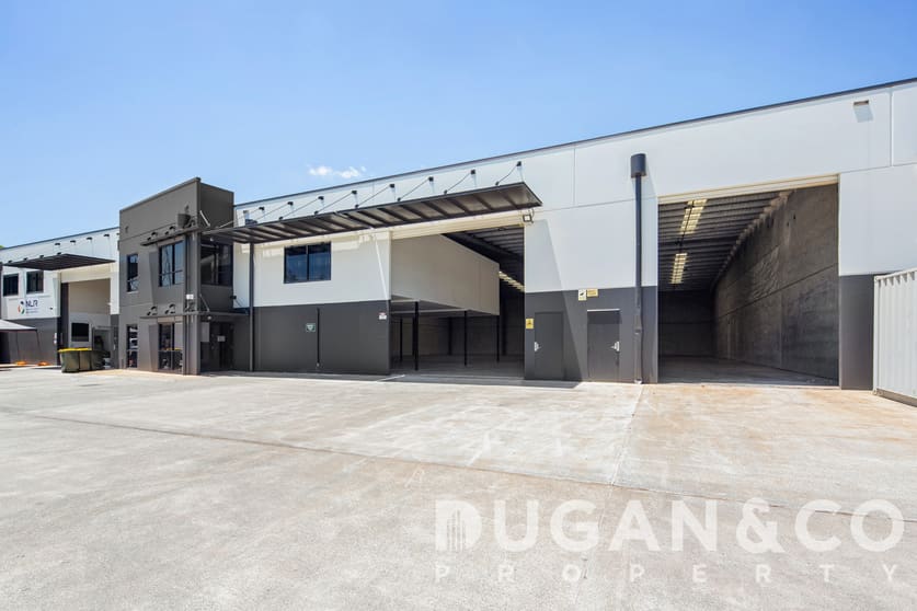Click to view all images 2/33 Miller Street Murarrie QLD 4172 - Image 1
