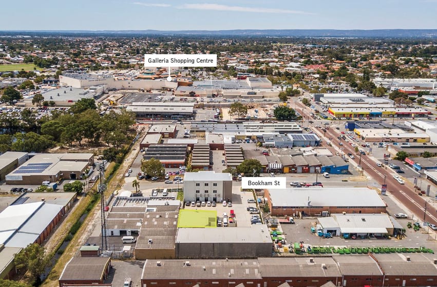 Click to view all images 4/3 Bookham Street Morley WA 6062 - Image 3