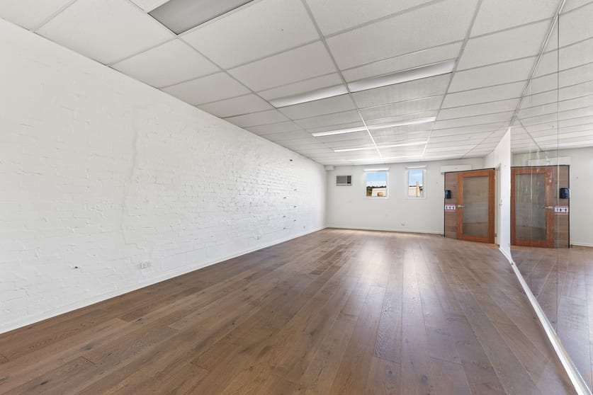 Click to view all images 3/70 Commercial Place Eltham VIC 3095 - Image 2