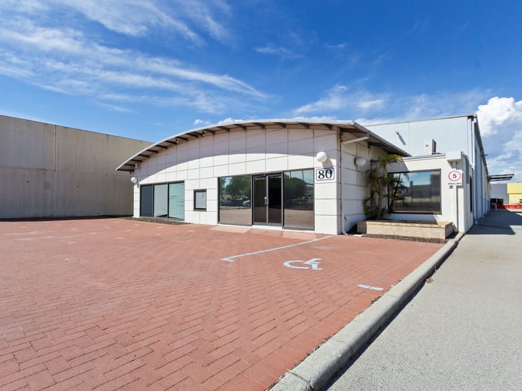 Click to view all images 80 Grey Street Bassendean WA 6054 - Image 2