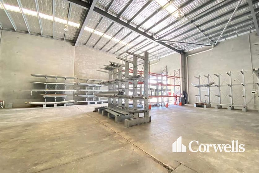 Click to view all images 2/47 Commerce Circuit Yatala QLD 4207 - Image 3