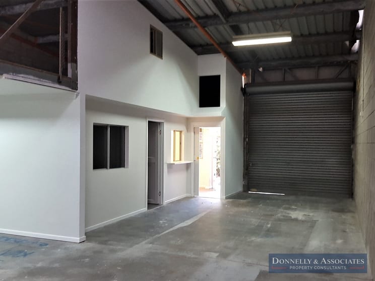 Click to view all images 4/11 Didswith Street East Brisbane QLD 4169 - Image 1