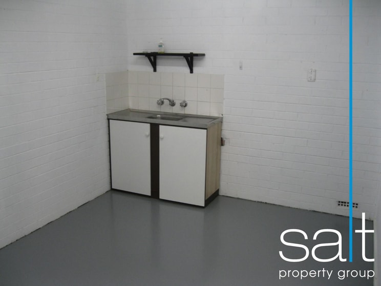 Click to view all images 3/6 Shields Crescent Booragoon WA 6154 - Image 2