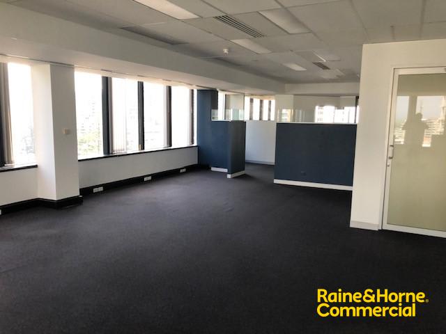Click to view all images 64 Ferny Avenue Surfers Paradise QLD 4217 - Image 2