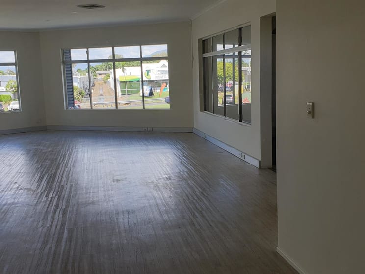 Click to view all images 1A/120 Anderson Street Manunda QLD 4870 - Image 3