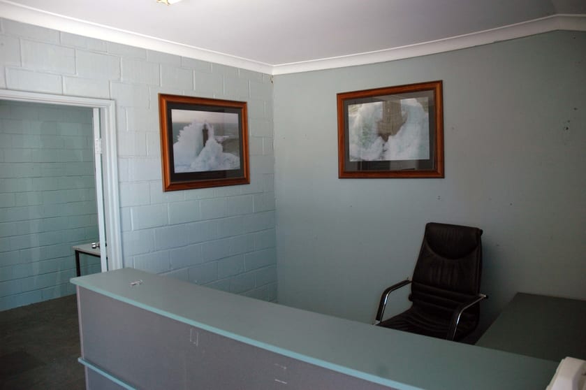 Click to view all images 13/25 Hanson Street Maddington WA 6109 - Image 3