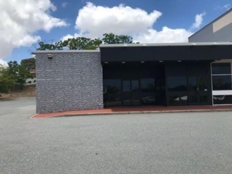 Click to view all images A & B/98 Wanneroo Road Yokine WA 6060 - Image 2