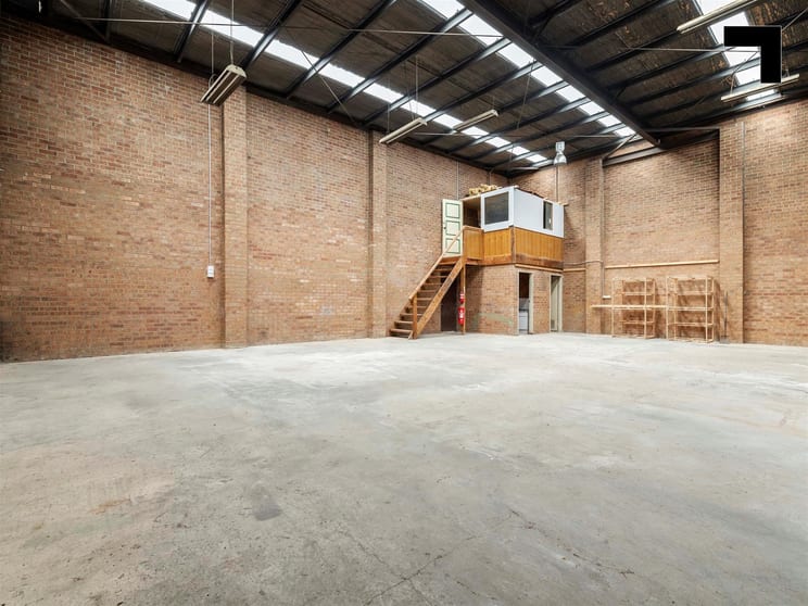 Click to view all images 32 Irene Avenue Coburg North VIC 3058 - Image 2