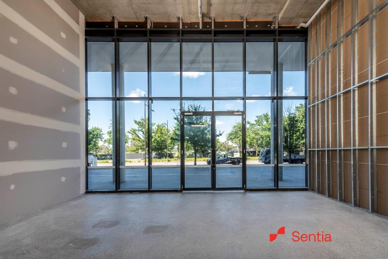 Click to view all images Ground Unit 246 (G04)/51 Constitution Avenue Campbell ACT 2612 - Image 3