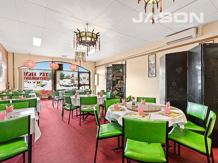 Click to view all images 3/191 Melrose Drive Tullamarine VIC 3043 - Image 3