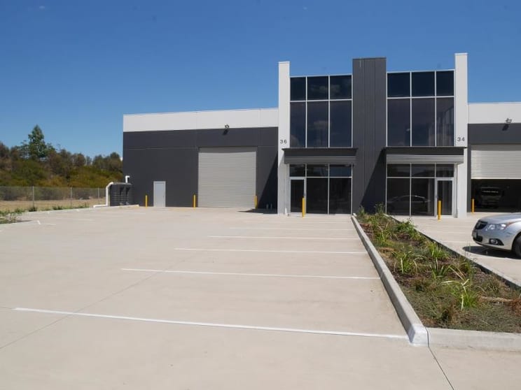 Click to view all images 36 Graystone Court Epping VIC 3076 - Image 1