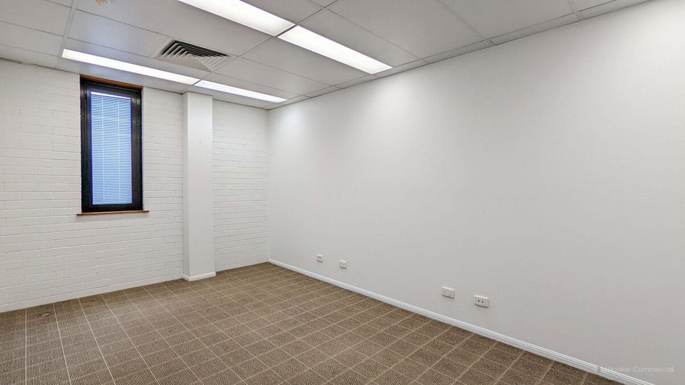Click to view all images 6/475 Ruthven Street Toowoomba City QLD 4350 - Image 3