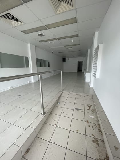 Click to view all images Bourbong St Bundaberg Central QLD 4670 - Image 3