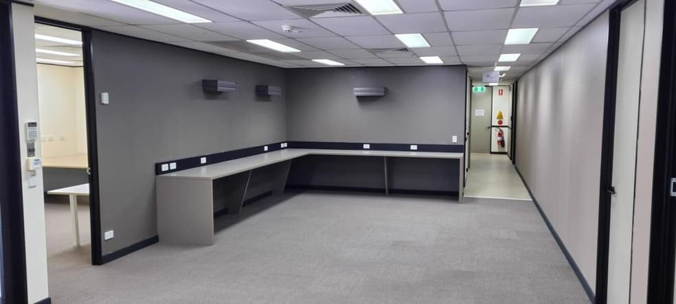 Click to view all images 1/19 George Street Maroochydore QLD 4558 - Image 3