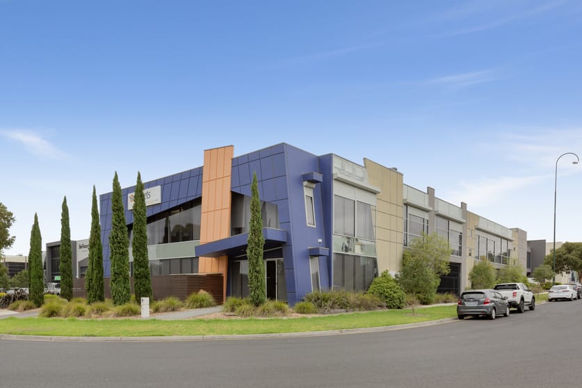 Click to view all images 4 Mallett Road Tullamarine VIC 3043 - Image 1