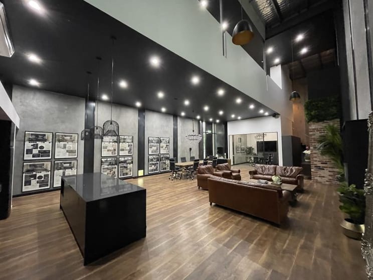 Click to view all images 400 Plummer Street Port Melbourne VIC 3207 - Image 3