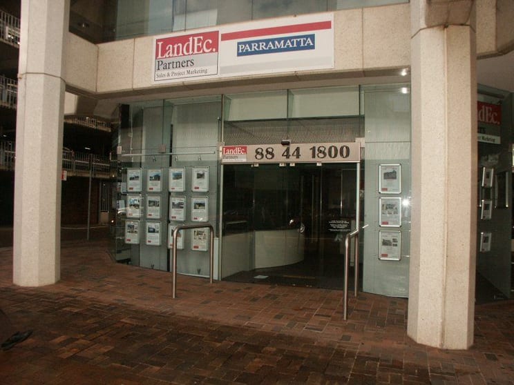 Click to view all images 3/60 Macquarie Street Parramatta NSW 2150 - Image 1