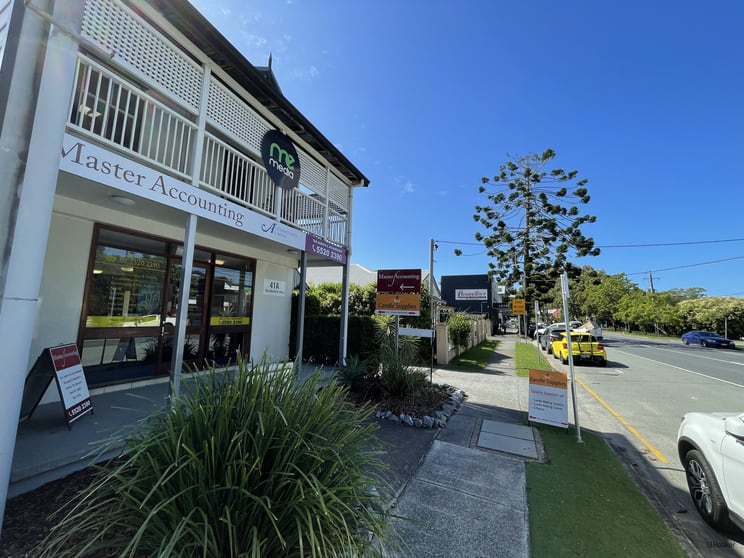 Click to view all images Shop 1/41 Tallebudgera Creek Road Burleigh Heads QLD 4220 - Image 2