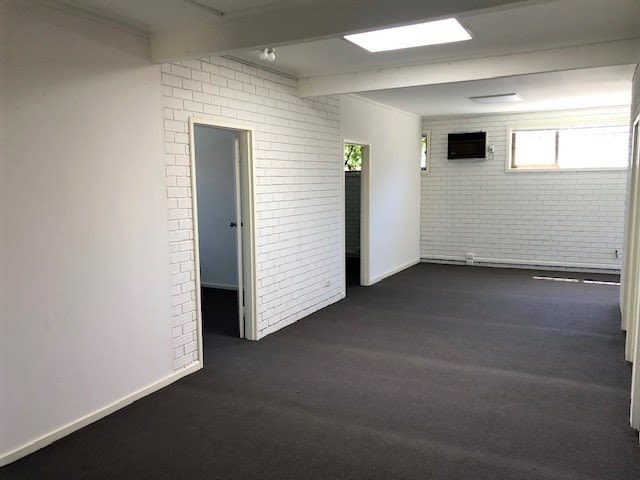 Click to view all images 29 Dunstan Street Clayton VIC 3168 - Image 3