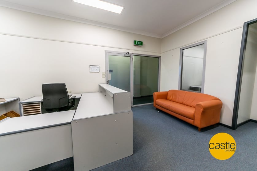 Click to view all images 4/67 Beaumont St Hamilton NSW 2303 - Image 2