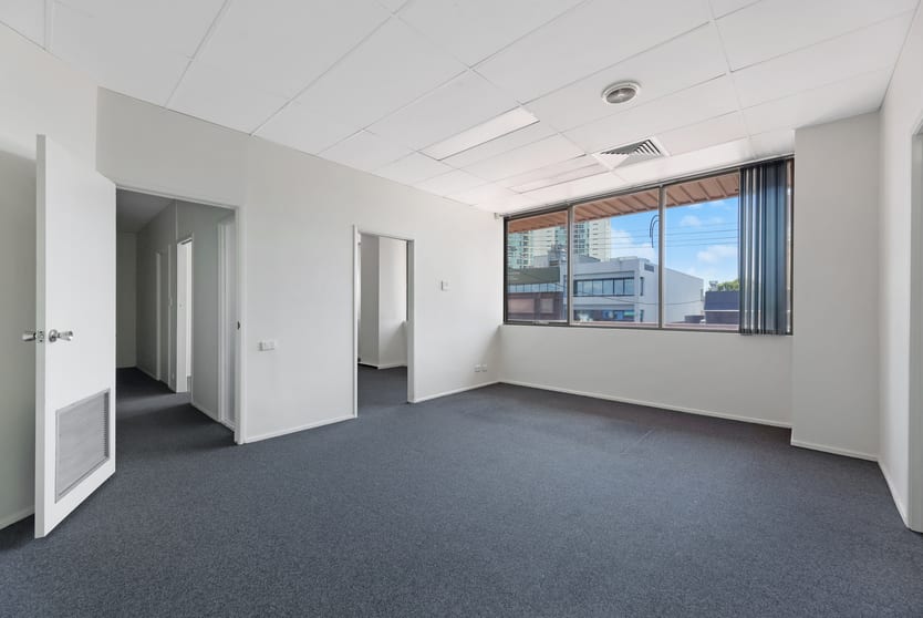 Click to view all images First Floor Office 126 Scarborough Southport QLD 4215 - Image 2