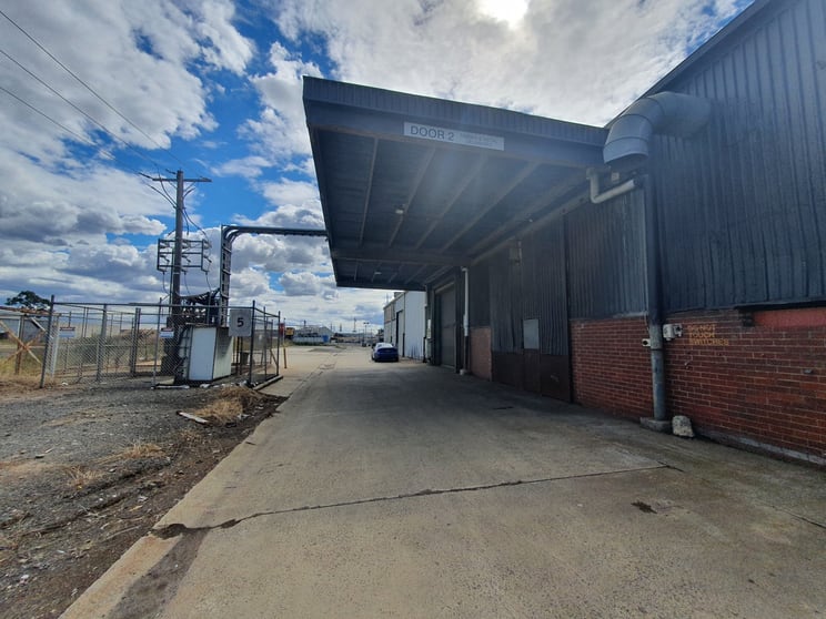 15 Dunstans Court Thomastown VIC 3074 - Image 1